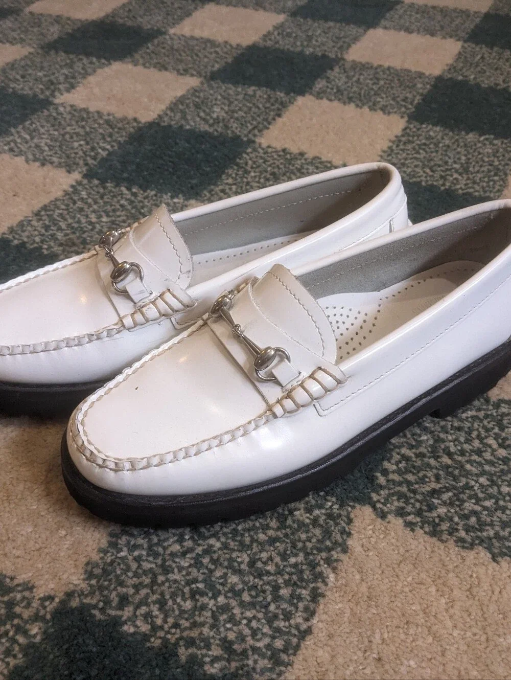 G.H. Bass Weejuns Originals White Leather Lianna Lug Sole Size 6